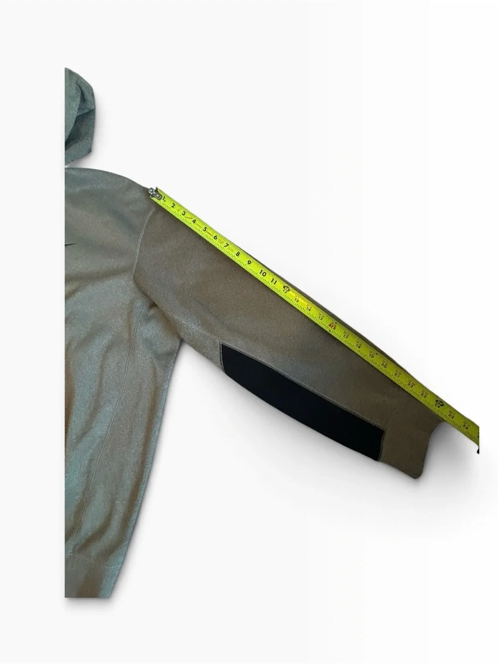 Nike Men's Light Gray Hoodie with Black Swoosh and Panels
